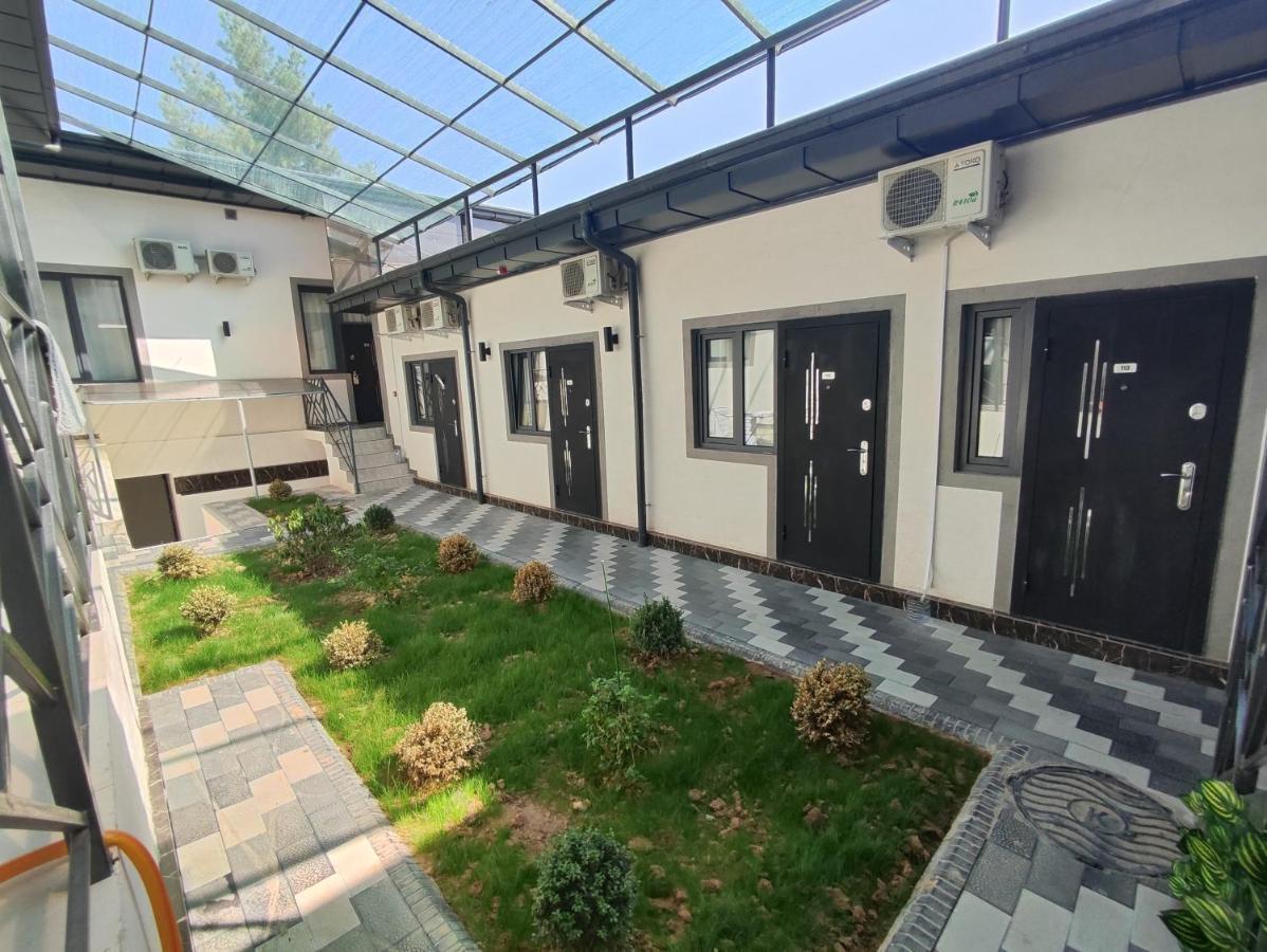 Hotel Sevinch Tashkent Exterior photo